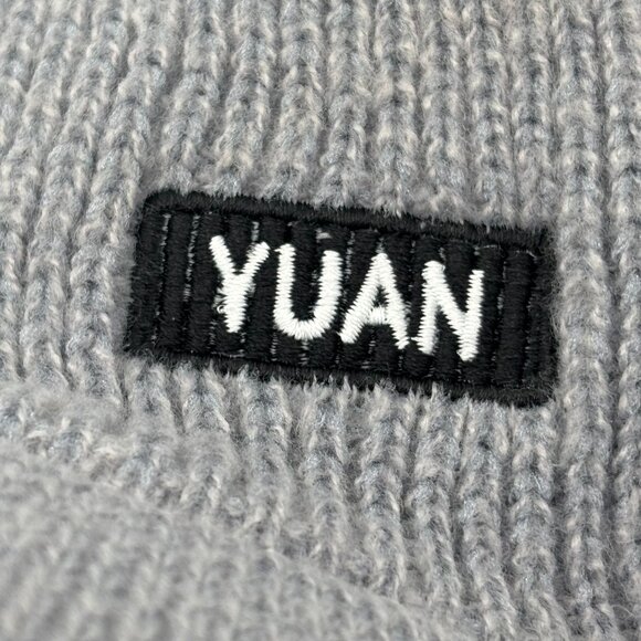 Knitted Warm Hat With Visor & Ear Flaps Gray & Black YUAN Brand Unisex Design Wi - Picture 6 of 6